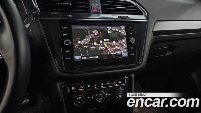 Volkswagen Tiguan 2020 — photo 20