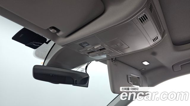 Volkswagen Tiguan 2020 — photo 30