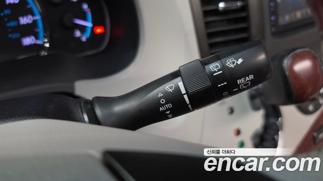 Toyota Sienna 2014 — photo 19