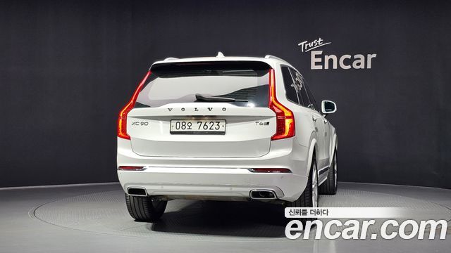 Volvo XC90 2018 — photo 4