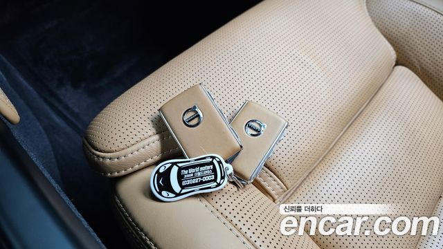 Volvo XC90 2018 — photo 16