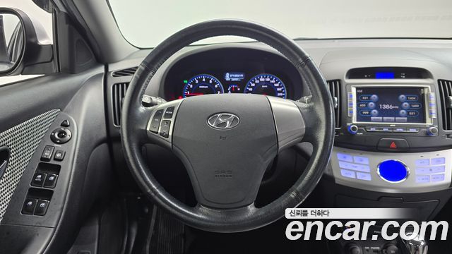 Hyundai AVANTE 2010 — photo 14