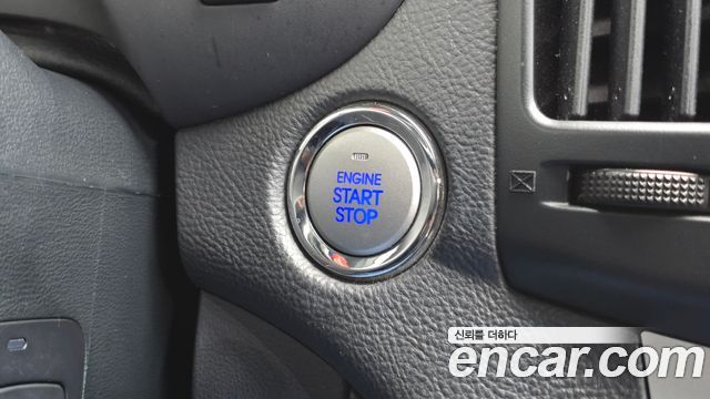 Hyundai AVANTE 2010 — photo 19