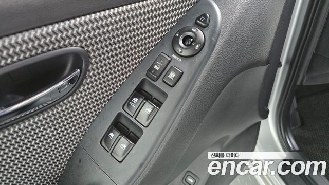 Hyundai AVANTE 2010 — photo 20