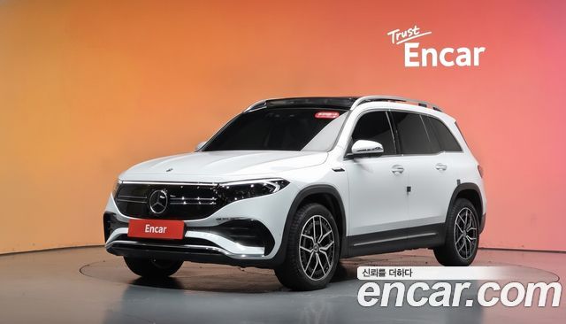 Mercedes-Benz EQB 2023 — photo 1