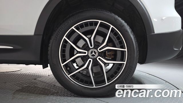 Mercedes-Benz EQB 2023 — photo 7