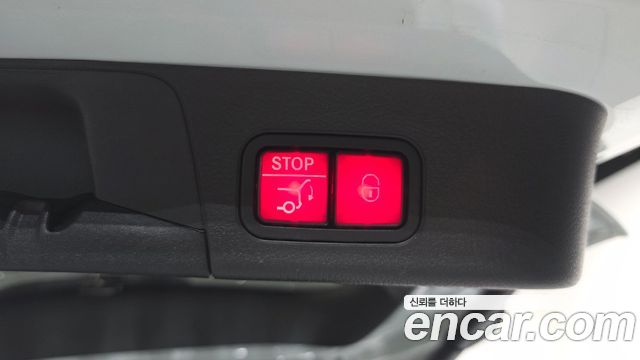 Mercedes-Benz EQB 2023 — photo 27