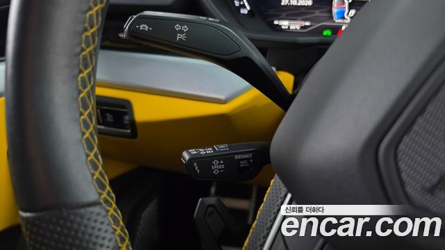 Lamborghini Urus 2019 — photo 28