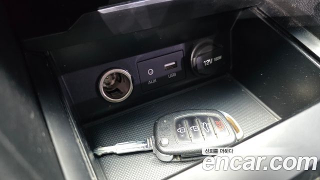 Hyundai AVANTE 2017 — photo 29