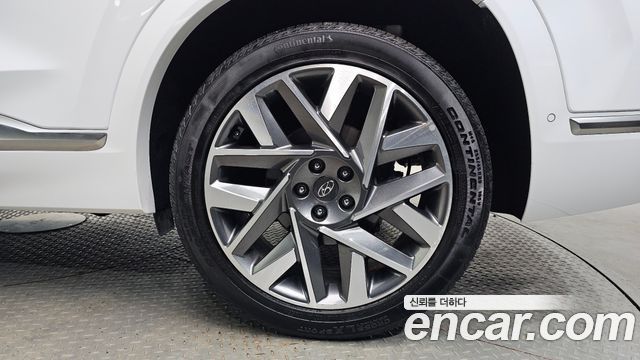 Hyundai Santafe 2023 — photo 7