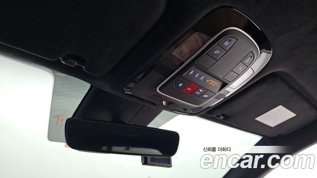 Hyundai Santafe 2023 — photo 28