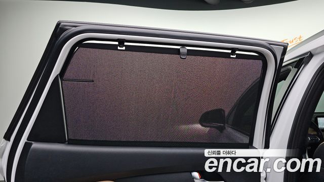 Hyundai Santafe 2023 — photo 30