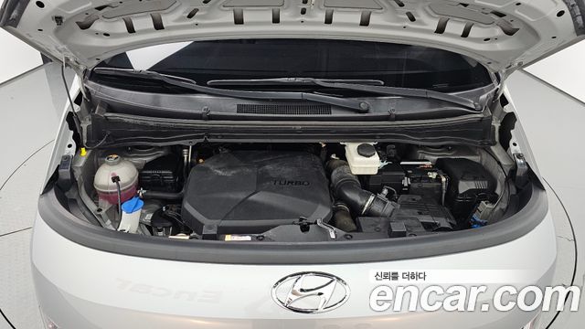 Hyundai Staria 2022 — photo 6