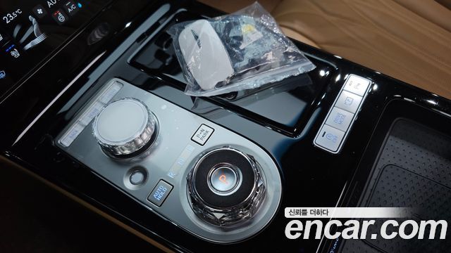 Genesis G80 2025 — photo 12