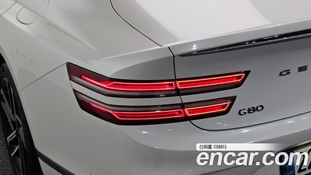 Genesis G80 2025 — photo 9