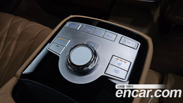 Genesis G80 2025 — photo 28