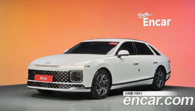 Hyundai Grandeur 2023 — photo 1