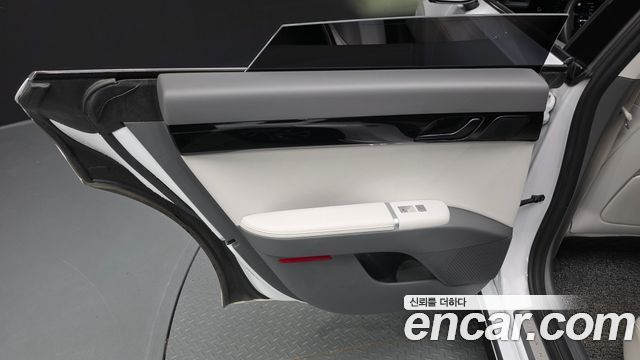 Hyundai Grandeur 2023 — photo 15