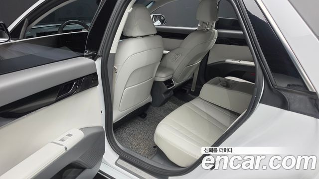 Hyundai Grandeur 2023 — photo 16