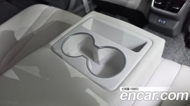 Hyundai Grandeur 2023 — photo 31
