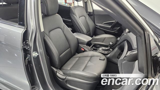 Hyundai Santafe 2015 — photo 18