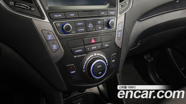 Hyundai Santafe 2015 — photo 32