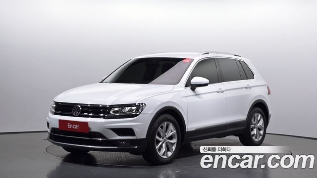 Volkswagen Tiguan 2018 — photo 1