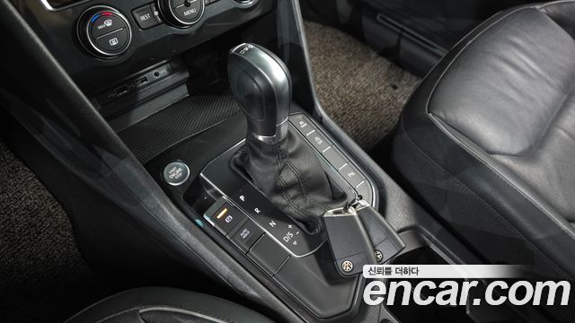 Volkswagen Tiguan 2018 — photo 9