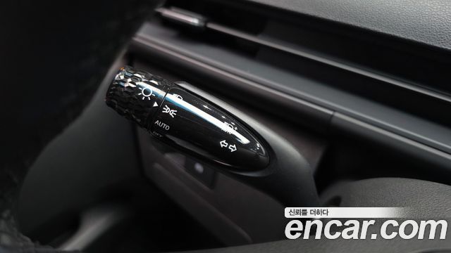 Hyundai Staria 2025 — photo 25