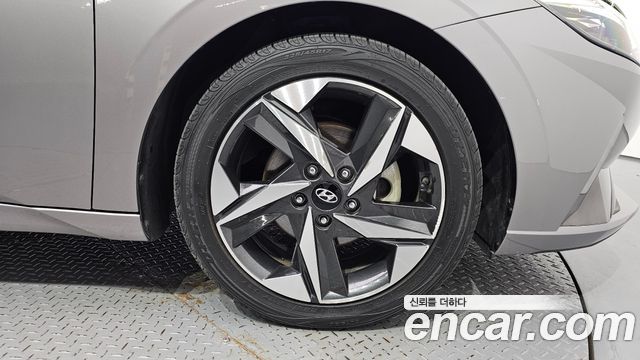 Hyundai AVANTE 2021 — photo 7