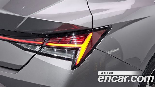 Hyundai AVANTE 2021 — photo 9