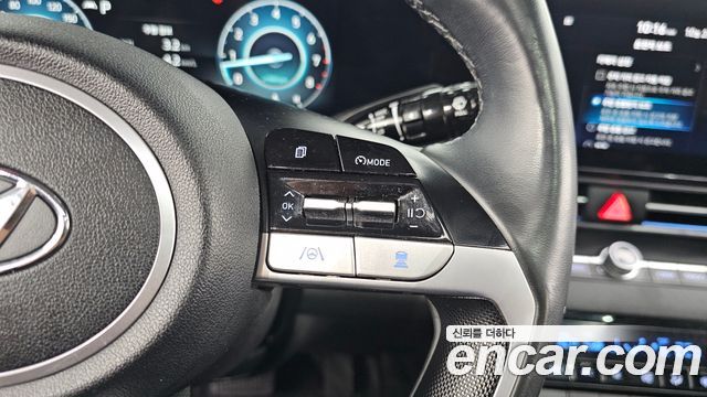 Hyundai AVANTE 2021 — photo 28