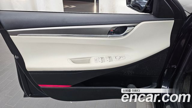 Hyundai Grandeur 2022 — photo 14