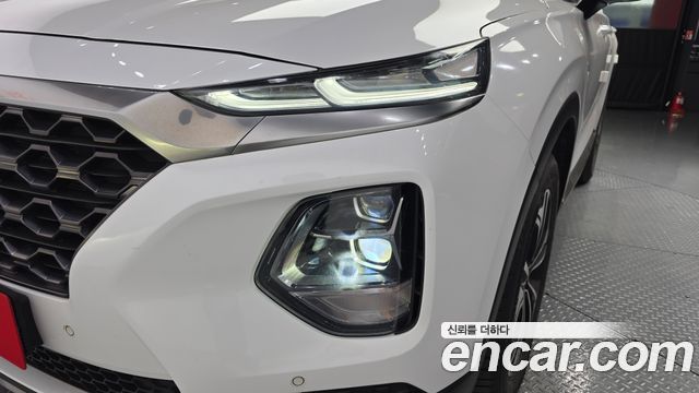 Hyundai Santafe 2019 — photo 8