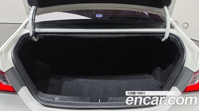 Hyundai Sonata 2012 — photo 23