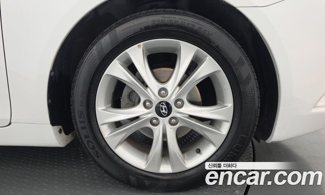 Hyundai Sonata 2012 — photo 7