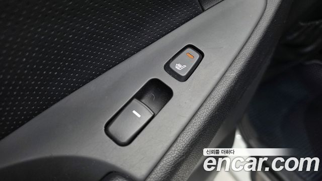 Hyundai Sonata 2012 — photo 28