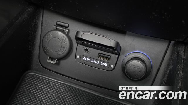 Hyundai Sonata 2012 — photo 31