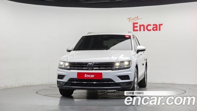 Volkswagen Tiguan 2020 — photo 3
