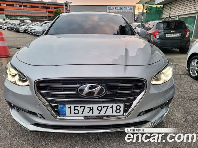 Hyundai Grandeur 2018 — photo 1