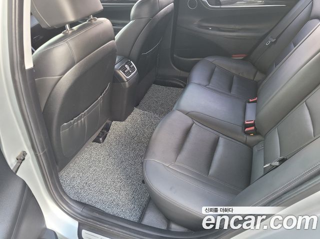 Hyundai Grandeur 2018 — photo 10