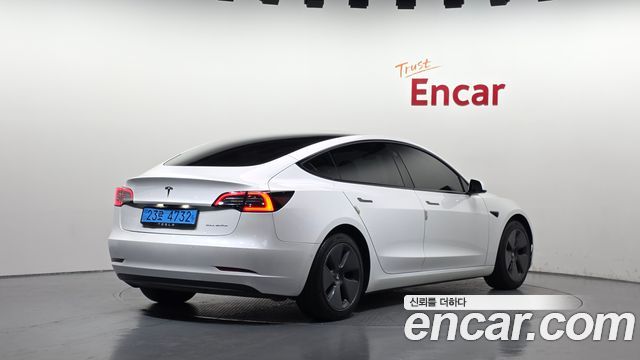 Tesla Model 3 2022 — photo 2