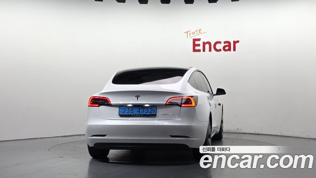 Tesla Model 3 2022 — photo 4