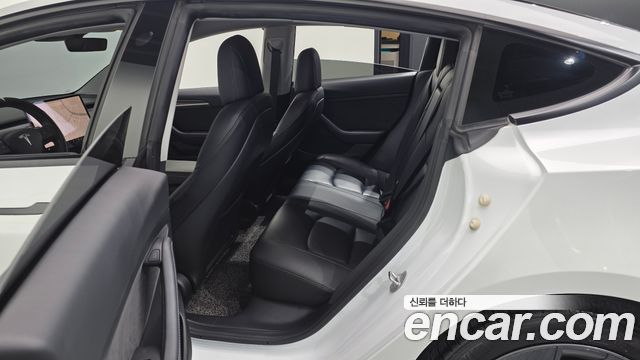 Tesla Model 3 2022 — photo 11