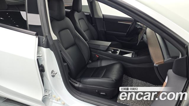 Tesla Model 3 2022 — photo 12