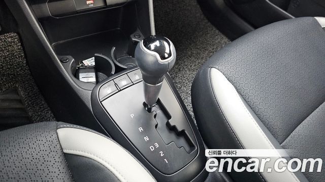 Kia morning 2023 — photo 12