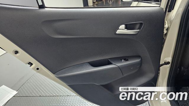 Kia morning 2023 — photo 15