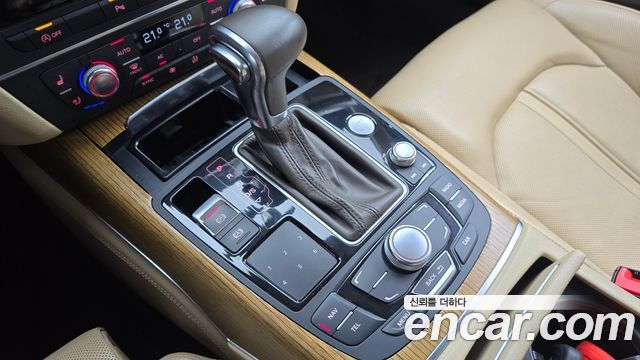 Audi A7 2013 — photo 12