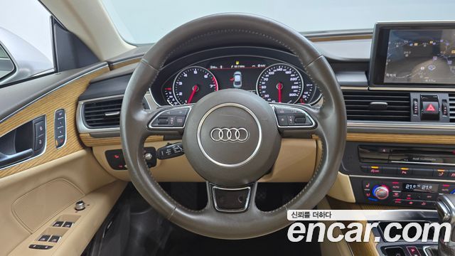 Audi A7 2013 — photo 19