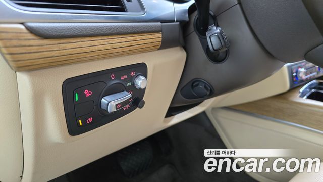 Audi A7 2013 — photo 24